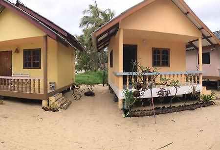 The Sand Terrace Resort Баан-Тай Екстер'єр фото